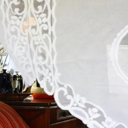 Oma Edda - Glamping In Kultigem Wohnwagen Auf Seeblick * Neustadt in Holstein