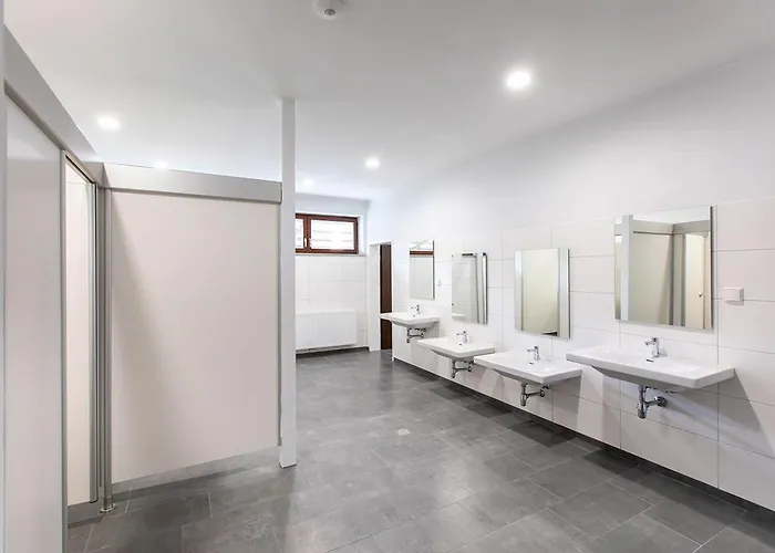 Oma Edda - Glamping In Kultigem Wohnwagen Auf Seeblick Neustadt in Holstein